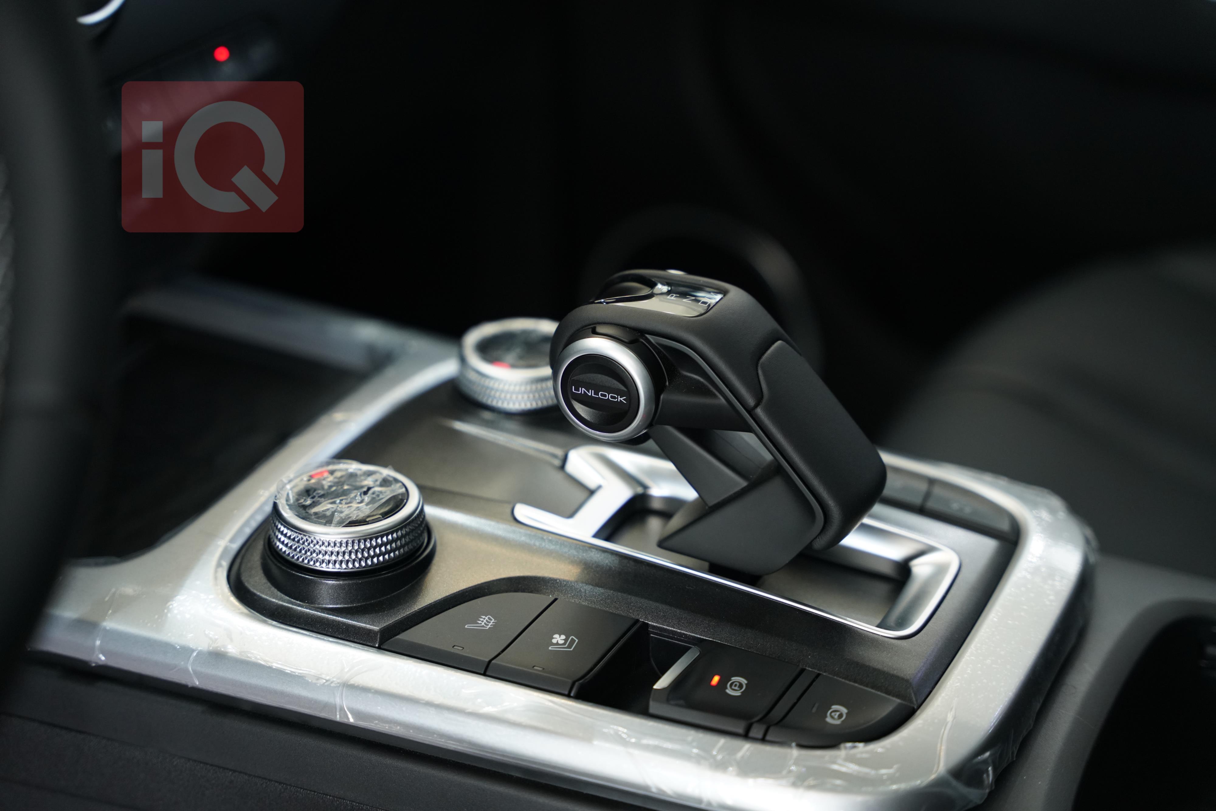 https://cdn.iqcars.ioDSC01562.jpg
